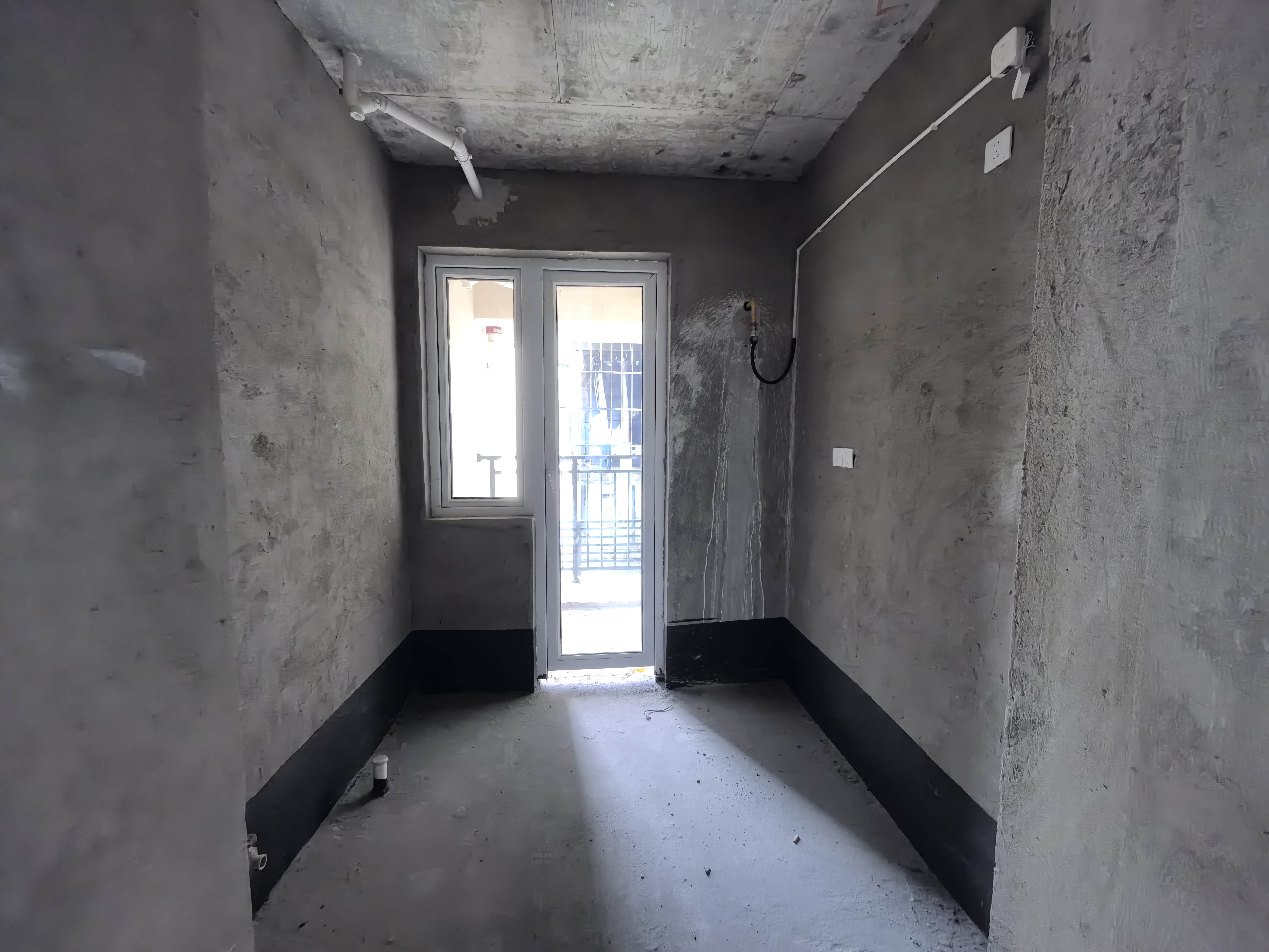 绵阳万为融信·玺园，3室2厅2卫，99㎡，售价75万 绵阳二手房