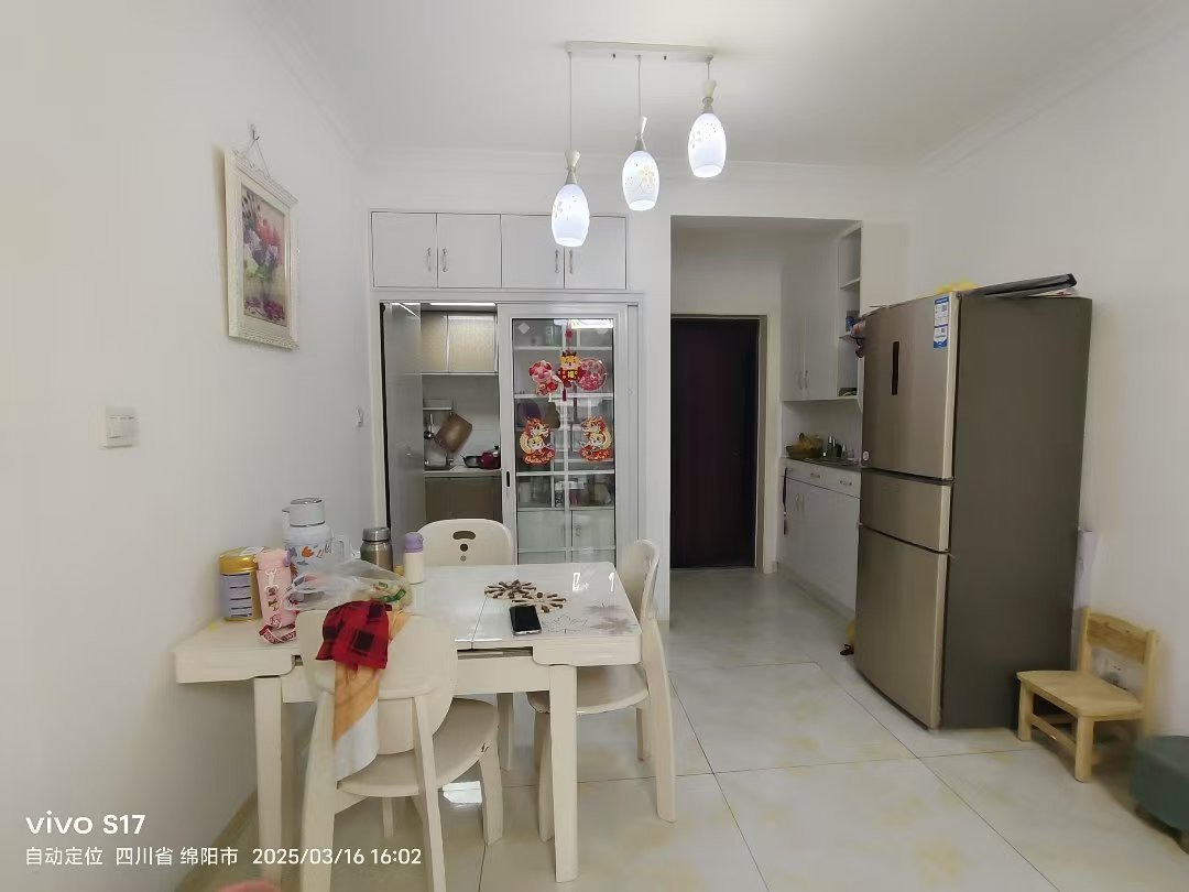 绵阳东原长岛，3室2厅1卫，86.00㎡，租金1800.00元/月 绵阳租房