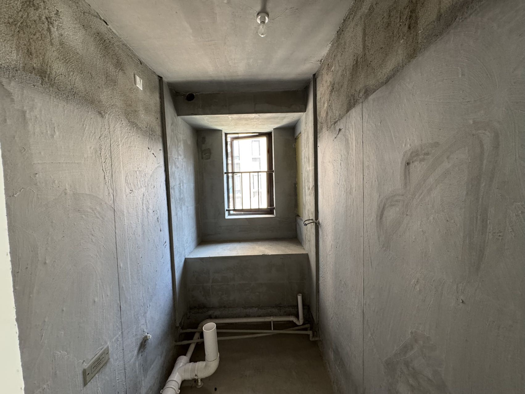 绵阳南城悦府，3室2厅2卫，105㎡，毛坯，售价80万 绵阳二手房