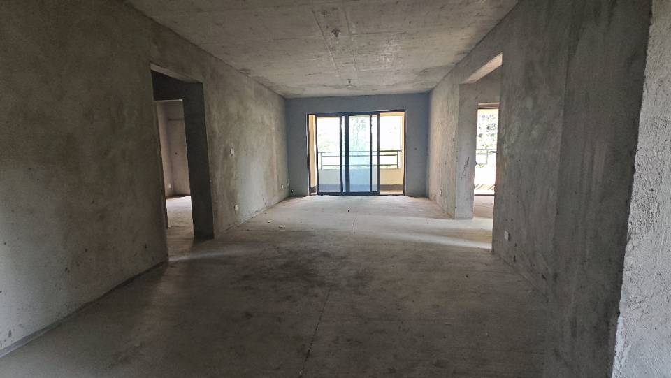 绵阳状元府邸，4室2厅2卫，129.20㎡，毛坯，售价140.00万 绵阳二手房
