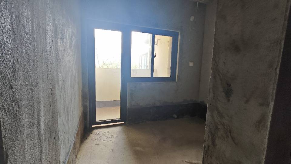 绵阳状元府邸，4室2厅2卫，129.20㎡，毛坯，售价140.00万 绵阳二手房
