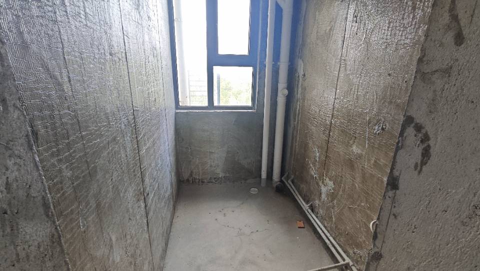绵阳状元府邸，3室2厅2卫，110.07㎡，毛坯，售价132万 绵阳二手房