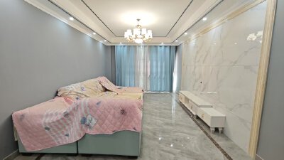 60多万 全新精装3房双卫 电梯小高层 万达商圈