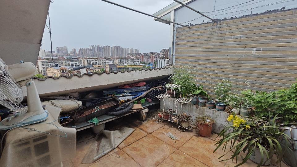 绵阳天和上品，4室2厅2卫，89㎡，精装，售价110万 绵阳二手房