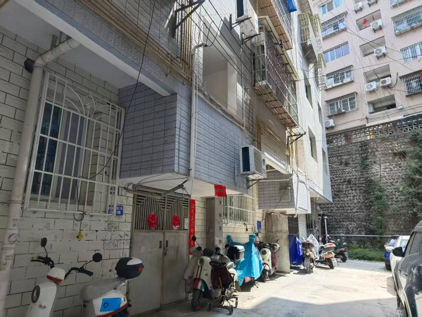 绵阳普明北路东段，2室2厅1卫，70.91㎡，售价29万 绵阳二手房