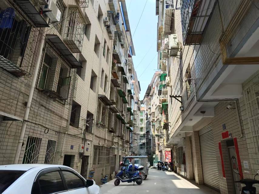绵阳普明北路东段，2室2厅1卫，70.91㎡，售价29万 绵阳二手房