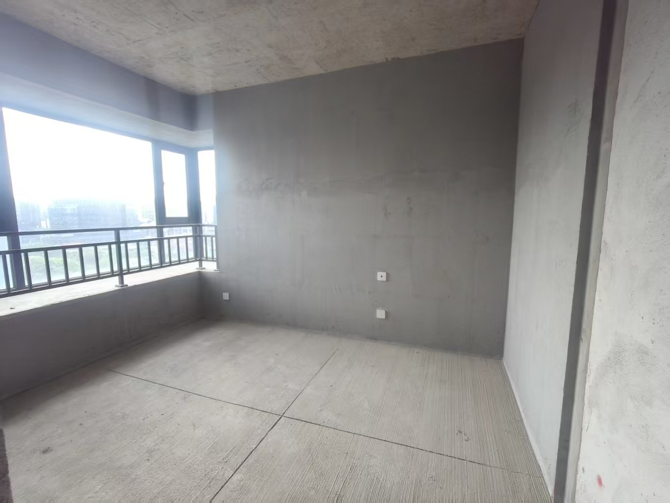 绵阳状元府邸，3室2厅1卫，93.53㎡，毛坯，售价96万 绵阳二手房