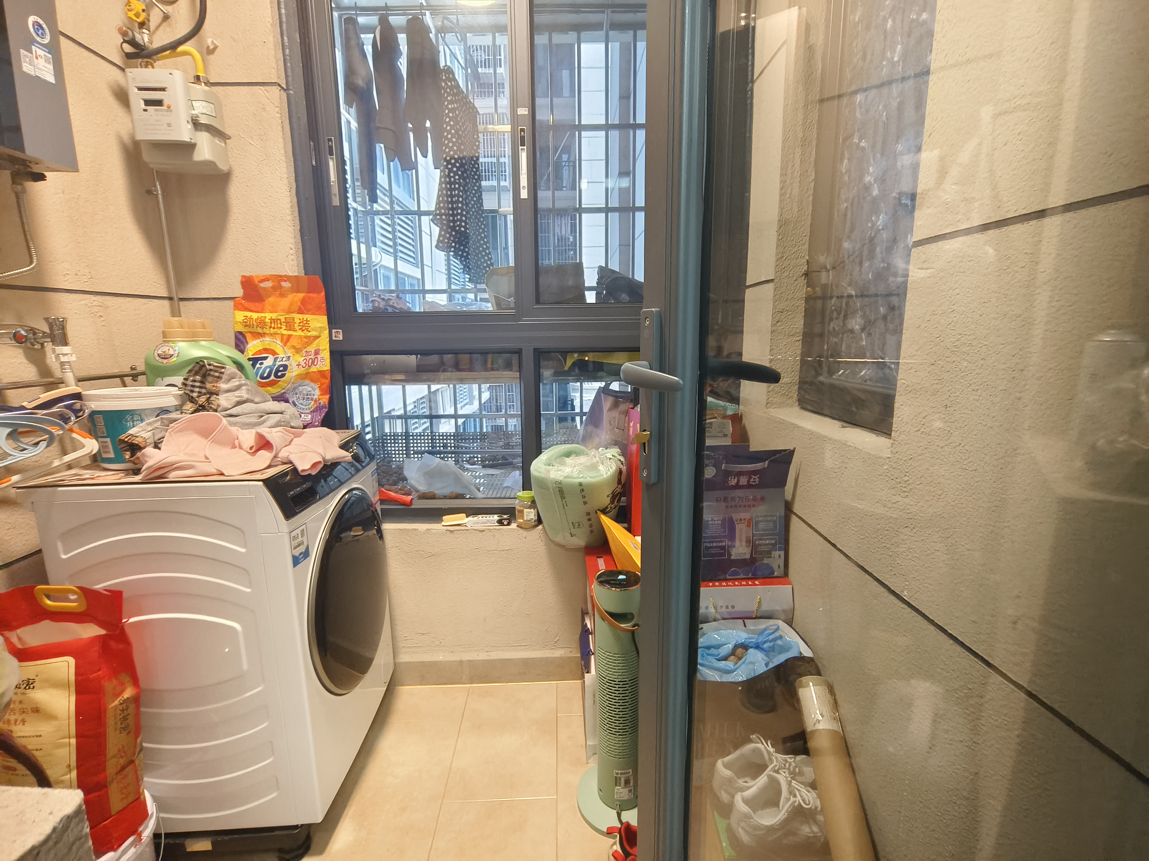 绵阳恒大翡翠湾，3室2厅2卫，106㎡，售价86万 绵阳二手房