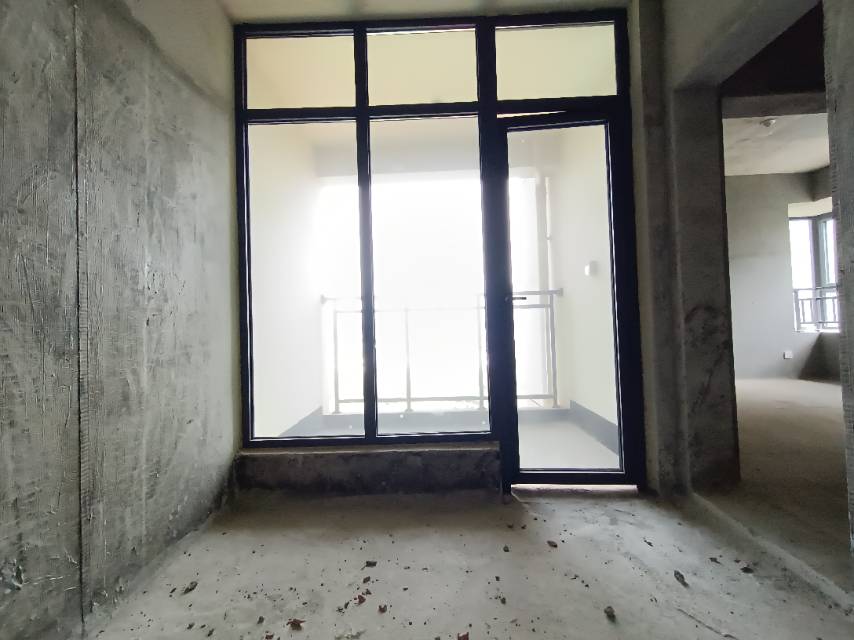 绵阳状元府邸，3室2厅1卫，90.00㎡，毛坯，售价90.00万 绵阳二手房