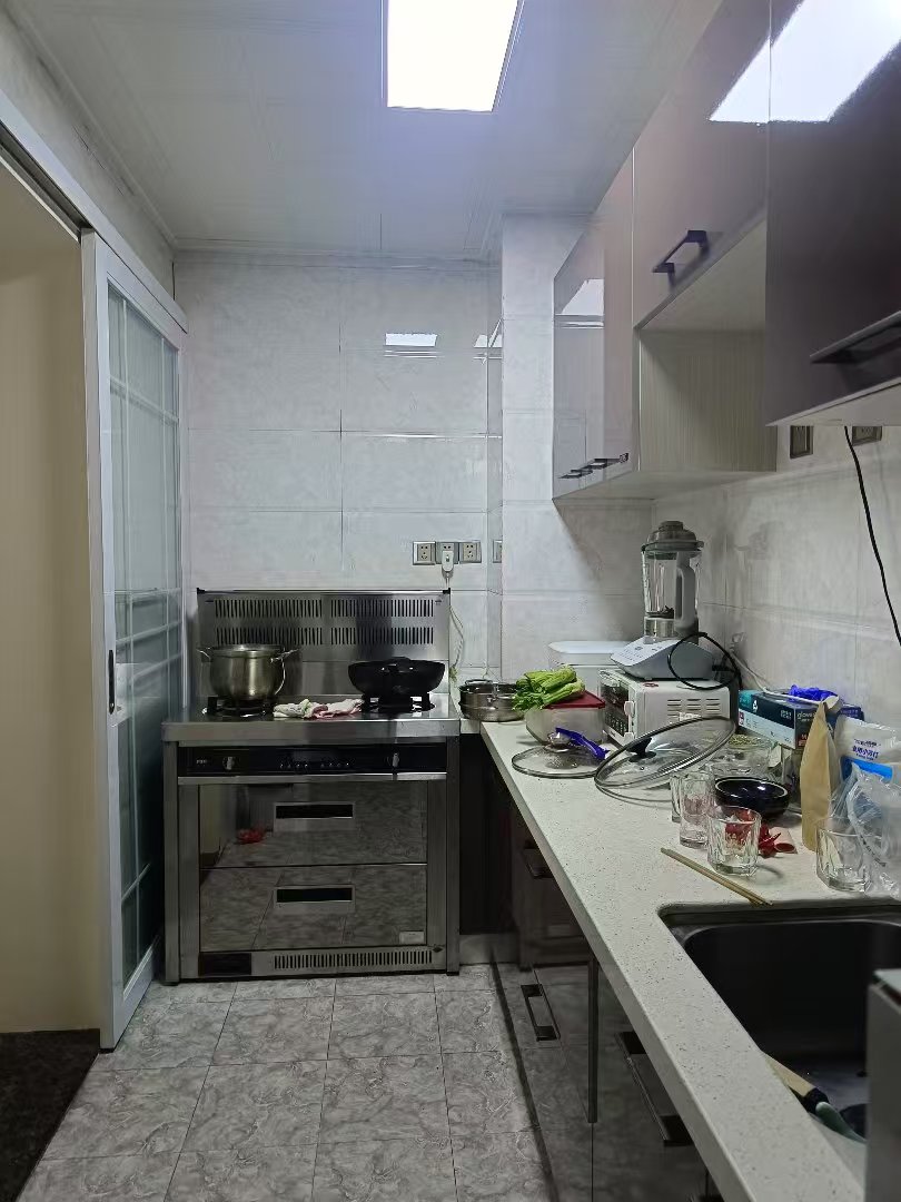 绵阳奥林春天二期，3室2厅1卫，95.00㎡，精装，售价91.5万 绵阳二手房