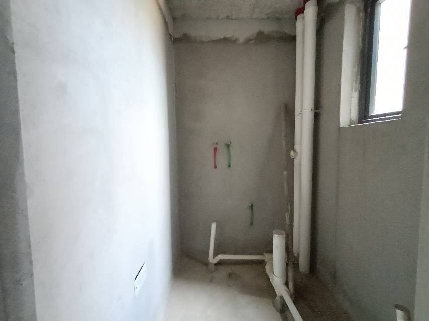 绵阳兴发·铂金华府，3室2厅2卫，109㎡，售价59.8万 绵阳二手房