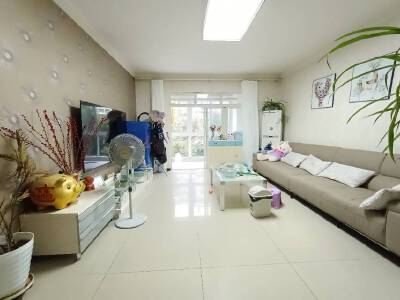 水韵丽都一期，3室2厅2卫，129.11㎡，售价56万