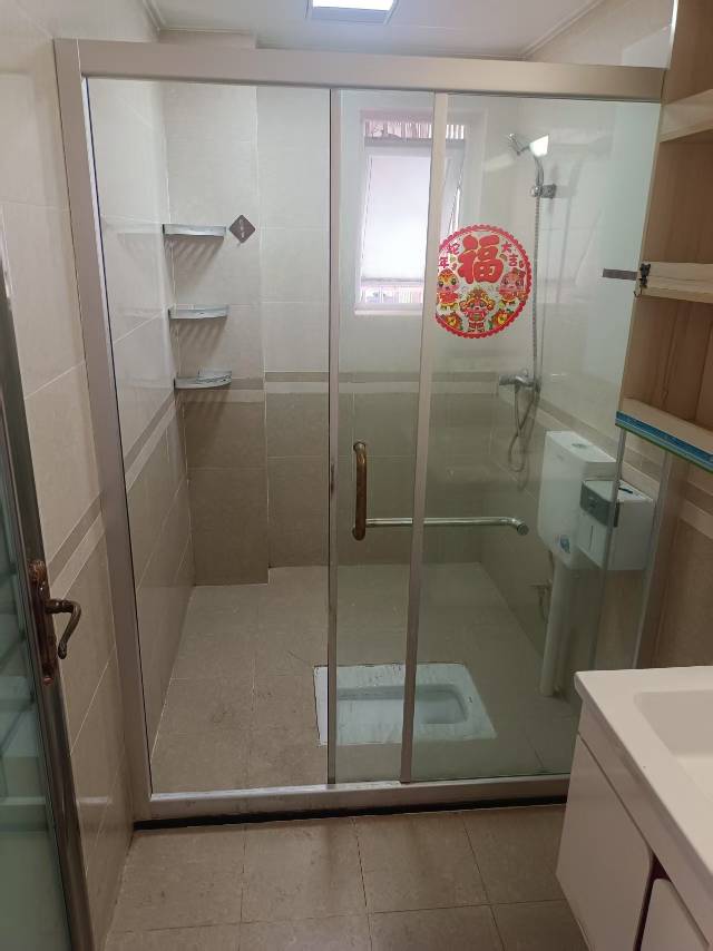 绵阳中玮海润城，3室2厅1卫，89㎡，精装，租金1600元/月 绵阳租房