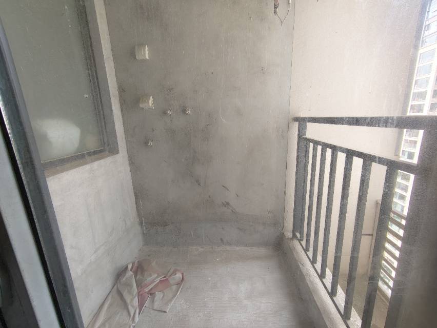 绵阳三汇四季公园，3室2厅2卫，87㎡，售价85万 绵阳二手房