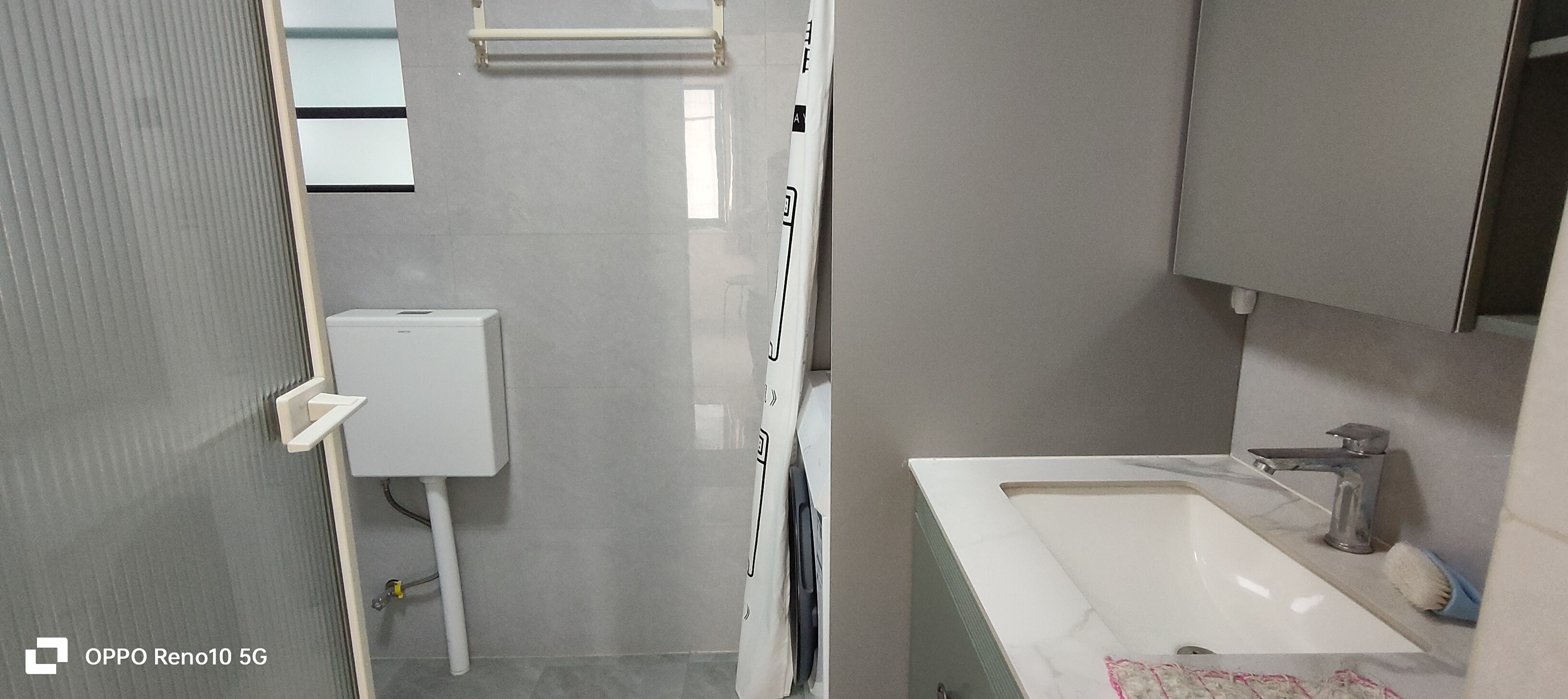 绵阳新广厦南山春晓，3室2厅1卫，76㎡，租金1800元/月 绵阳租房