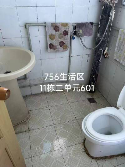 756家属区，3室2厅1卫，70.00㎡，租金1000.00元/月