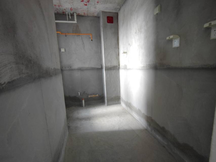 绵阳金湖庭院，2室2厅1卫，79.20㎡，毛坯，租金800.00元/月 绵阳租房
