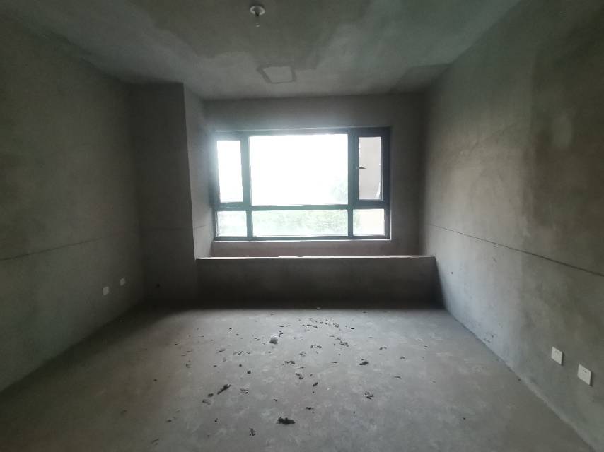 绵阳安州区 恒跃名城 清水大四室 价格可谈 看房方便 绵阳二手房