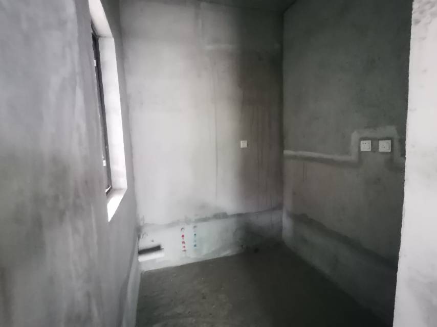 绵阳安州区 宏辰观澜府 清水大四室 看房房本 价格可谈 绵阳二手房