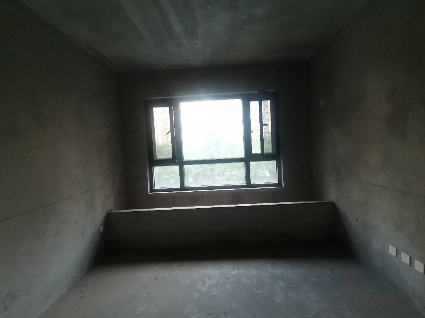 绵阳安州区 恒跃名城 清水大四室 价格可谈 看房方便 绵阳二手房