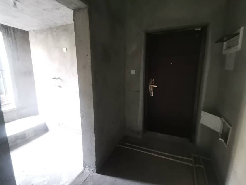 绵阳安州区 恒跃名城 清水大四室 价格可谈 看房方便 绵阳二手房