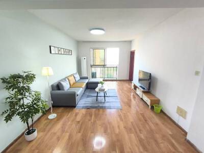 思源颐和居，2室2厅2卫，92㎡，租金1700.00元/月