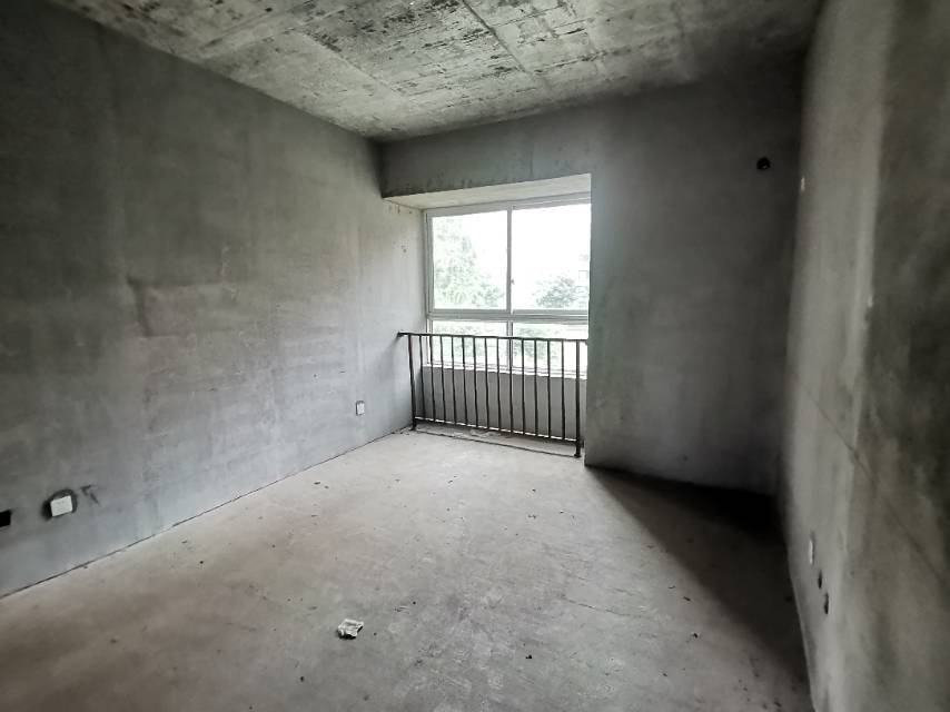 绵阳典汇国际，4室2厅2卫，110㎡，售价86万 绵阳二手房