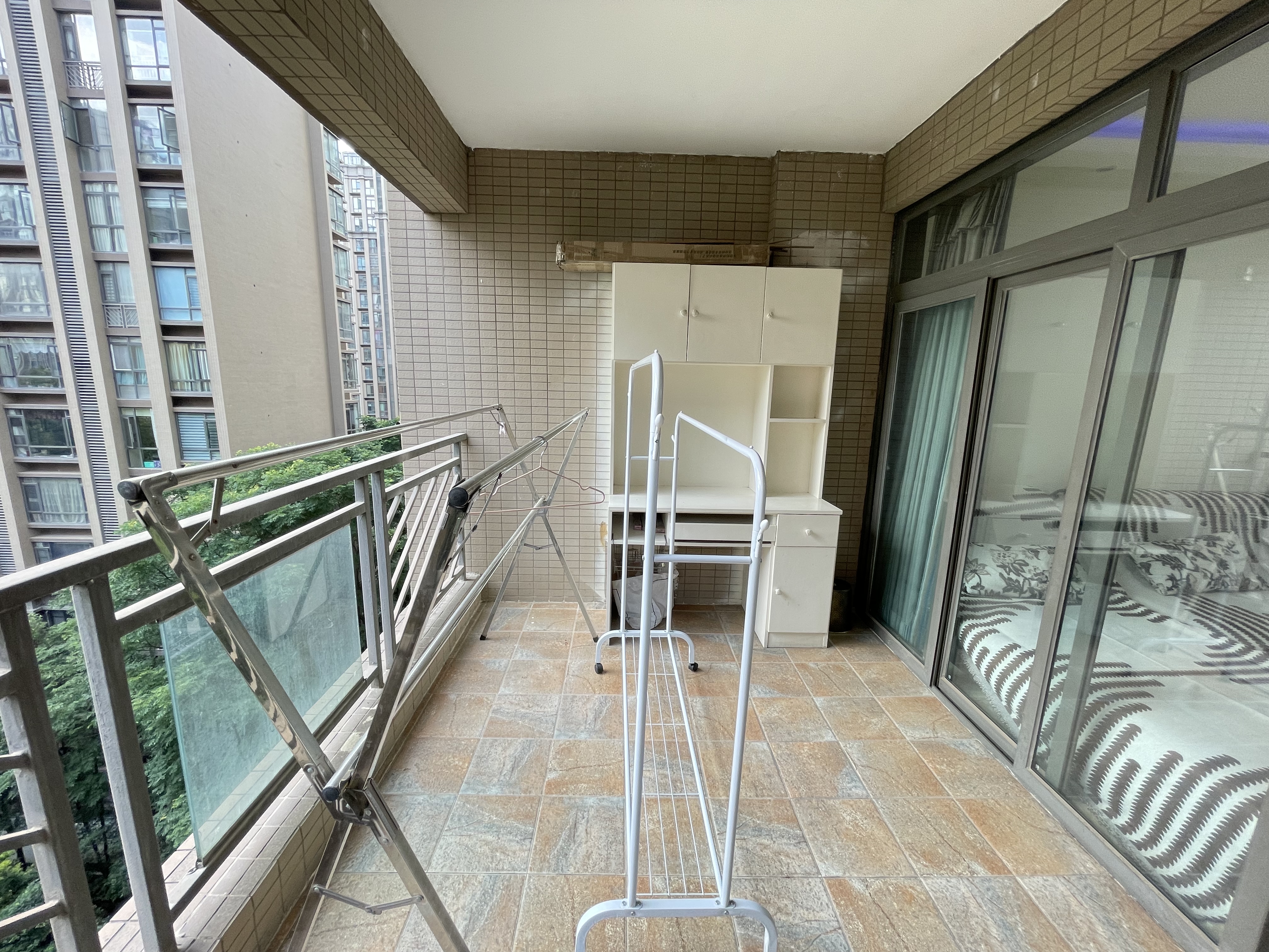 绵阳三江国际丽城阅世度，2室2厅1卫，84㎡，租金1600元/月 绵阳租房