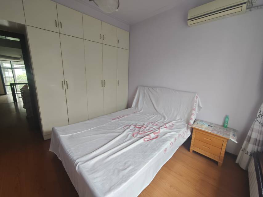 绵阳倍特景苑A区，4室2厅2卫，162㎡，售价106万 绵阳二手房