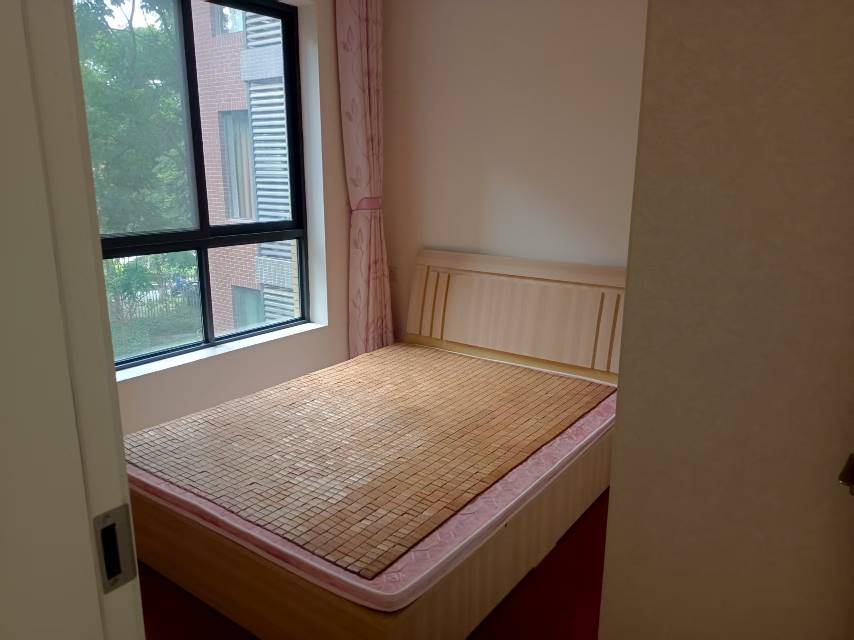 绵阳安州区 海德广场 三室拎包入住 看房方便 价格可谈 可租可售 绵阳租房
