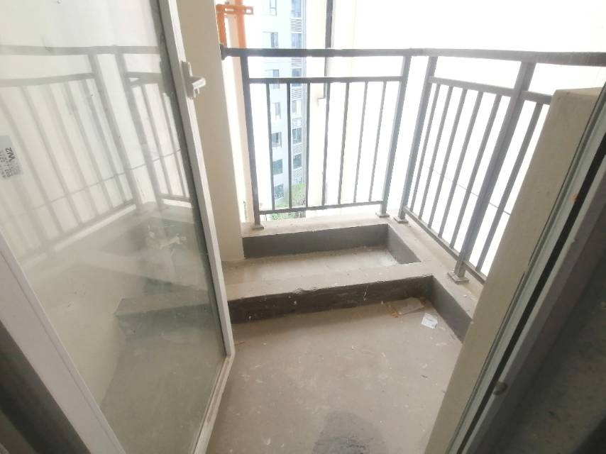 绵阳阳光云江樾，3室2厅2卫，89.17㎡，售价42万 绵阳二手房