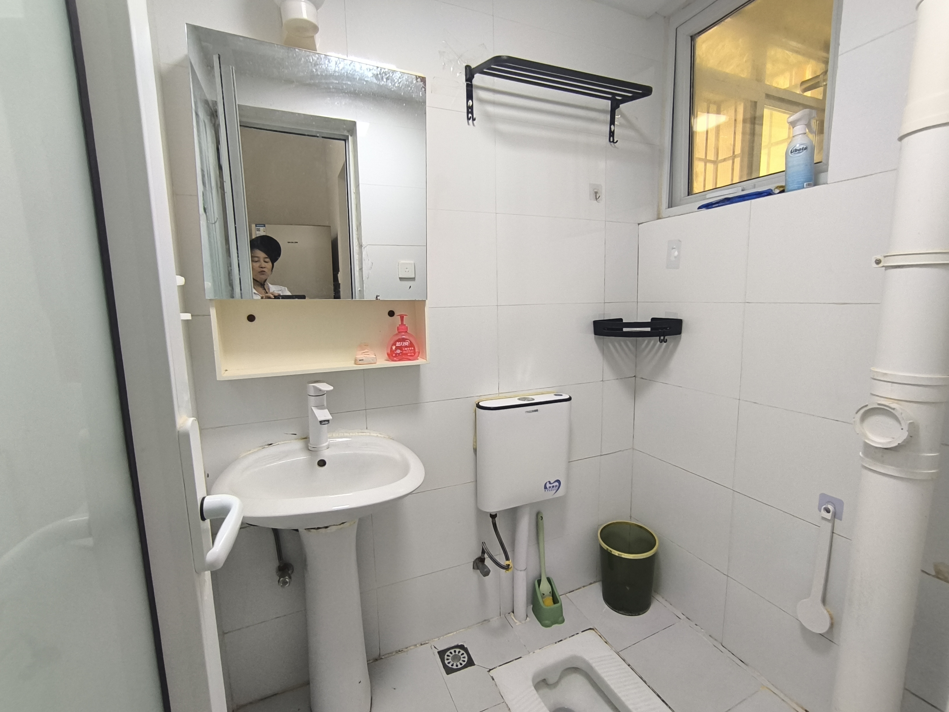 绵阳桑林小区，1室1厅1卫，60.00㎡，精装，租金1100.00元/月 绵阳租房