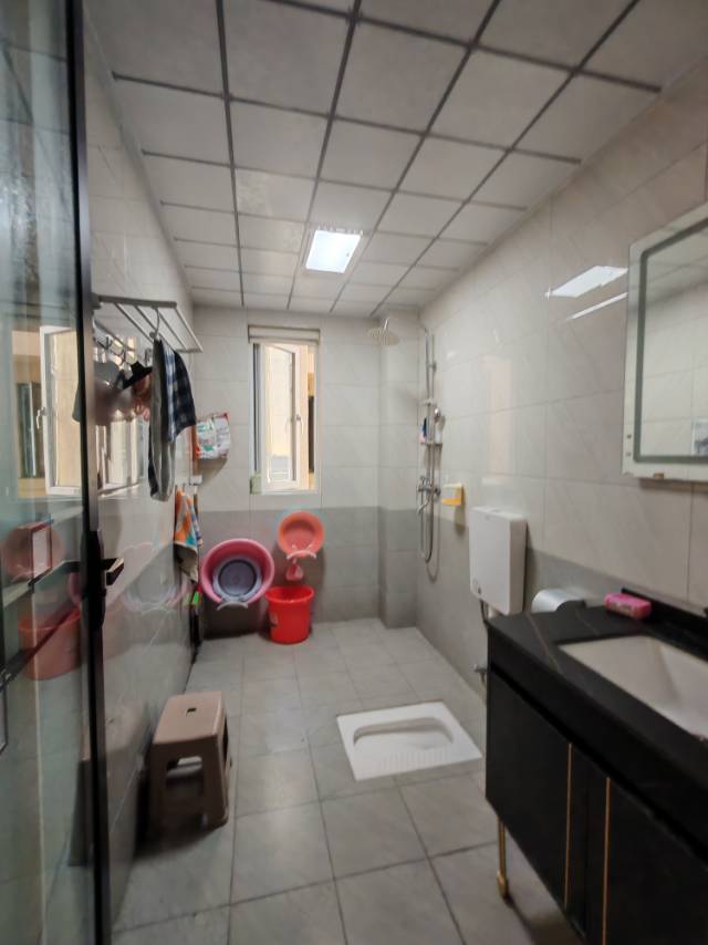 绵阳东原观天下一期，3室2厅2卫，99.95㎡，售价99万 绵阳二手房