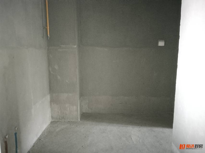 绵阳中心片区 华润中央公园四房180万 绵阳二手房
