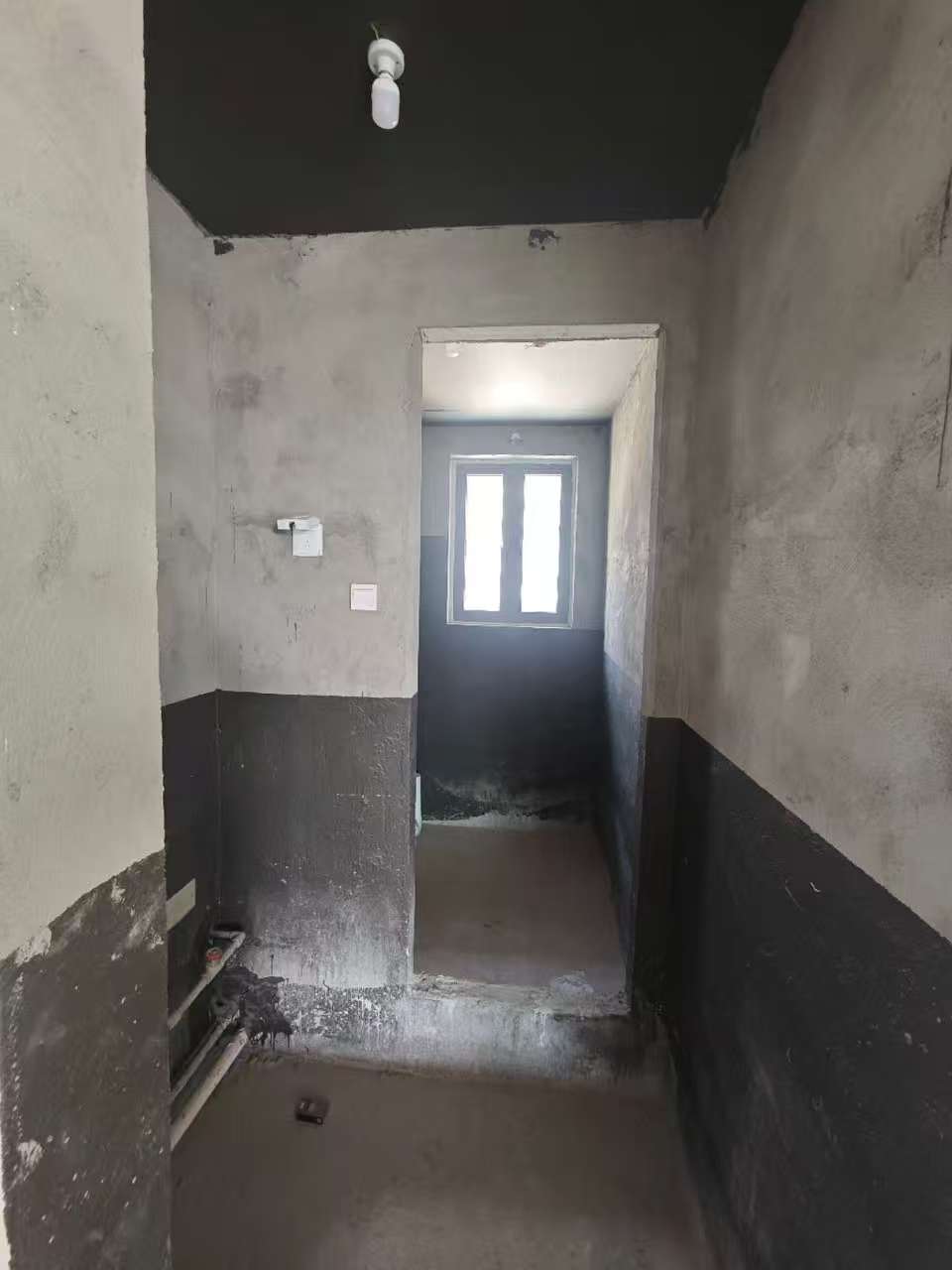 绵阳远大蔚蓝海岸二期，4室2厅2卫，181㎡，售价138万 绵阳二手房