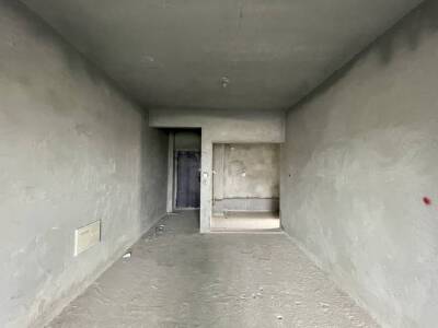 锦尚云庭，3室2厅2卫，111㎡，售价69.8万