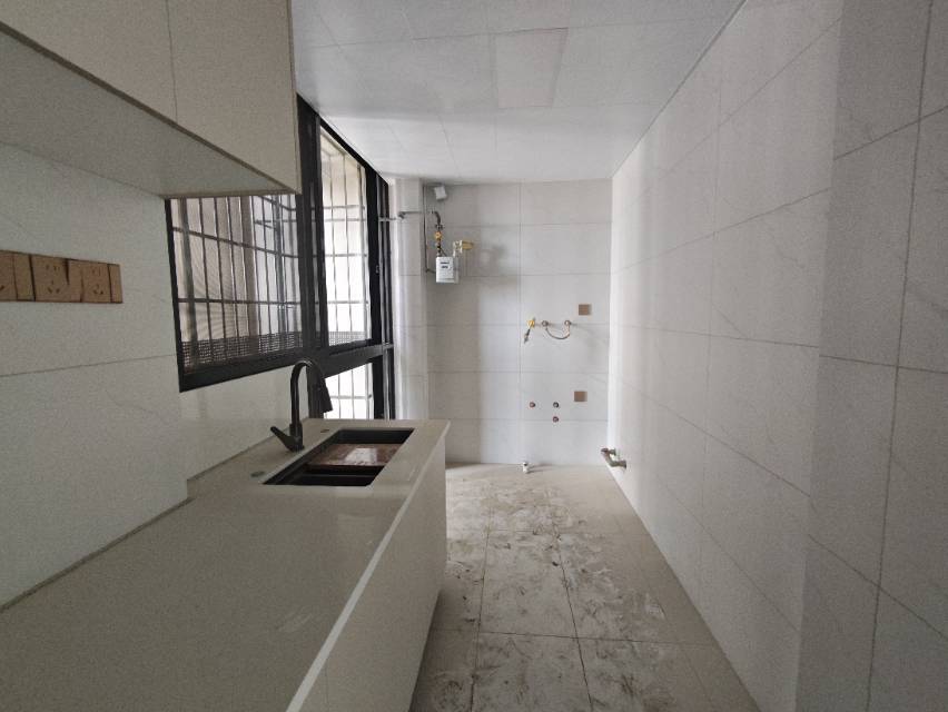 绵阳三汇四季公园，3室2厅2卫，81.5㎡，精装，售价74万 绵阳二手房