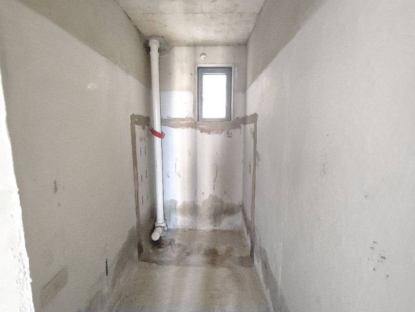 绵阳三汇四季公园，3室2厅1卫，75㎡，毛坯，售价68万 绵阳二手房