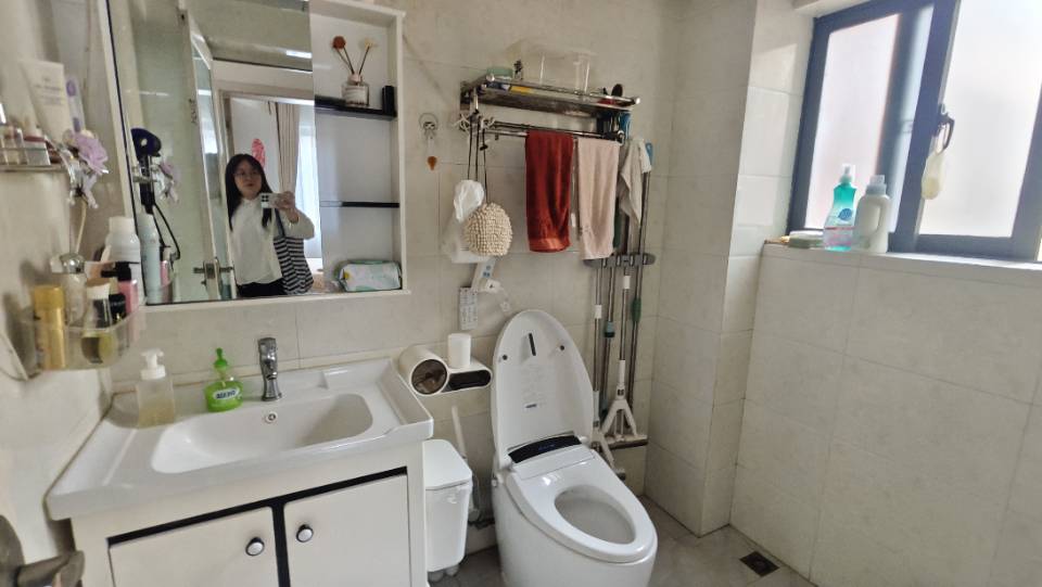 绵阳岭南神韵，2室2厅1卫，90.2㎡，精装，售价72万 绵阳二手房
