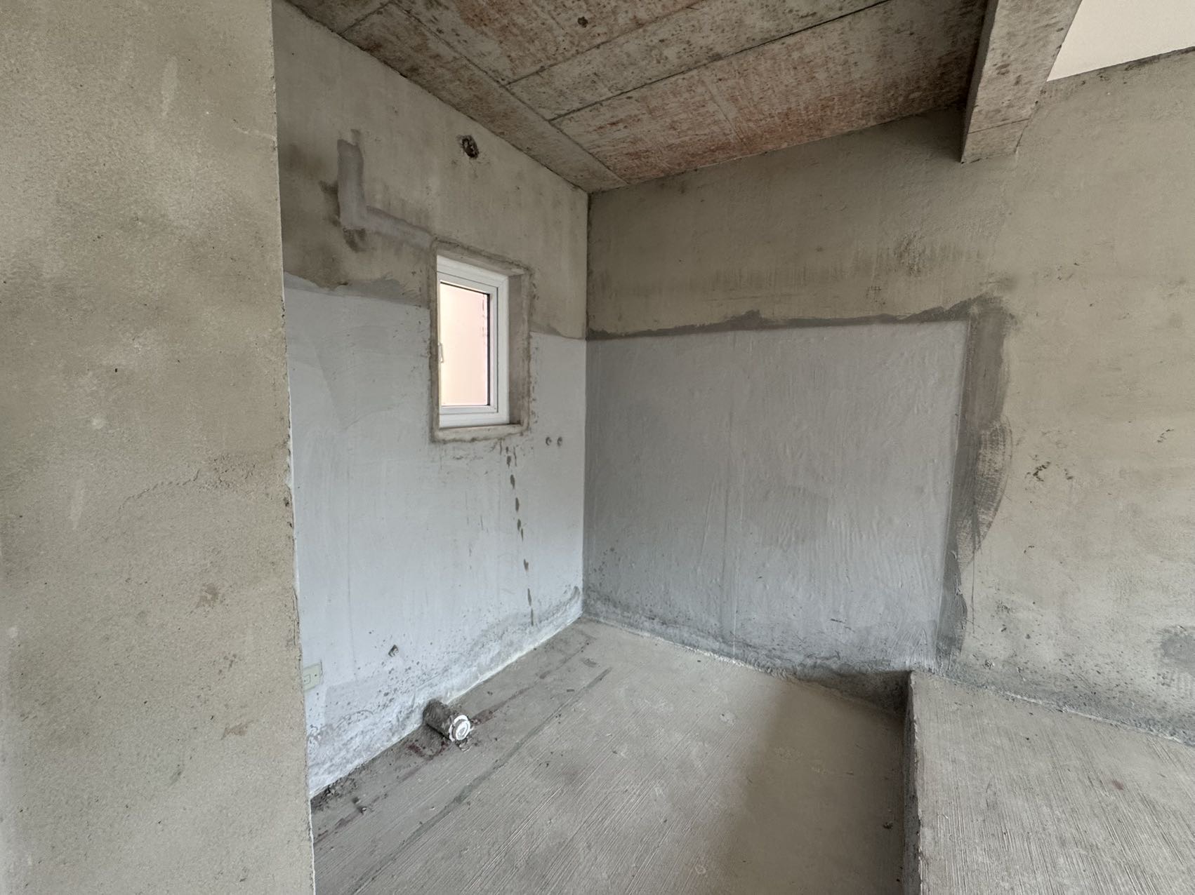 绵阳三汇英郡，3室2厅2卫，122㎡，毛坯，售价138万 绵阳二手房