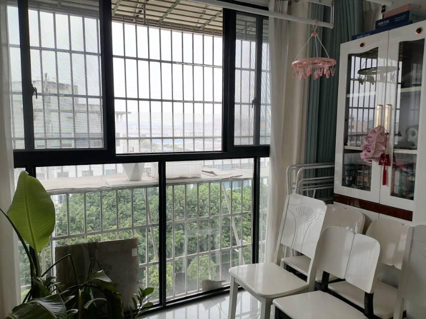 绵阳电梯小高层  楼层好  新装修  拎包入住 绵阳二手房