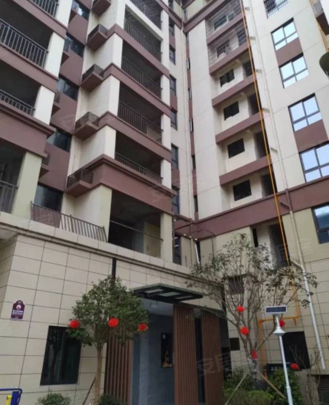 绵阳安州区 美嘉园 普装大三室 拎包入住 看房预约 绵阳二手房