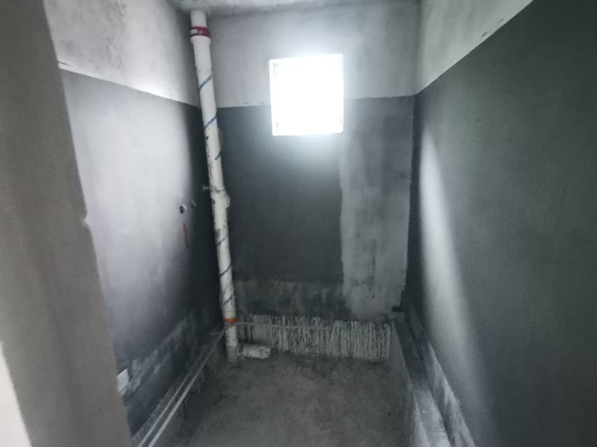 绵阳安州区 东辰江畔悦府 洋房三室 看房方便 价格可谈 绵阳二手房