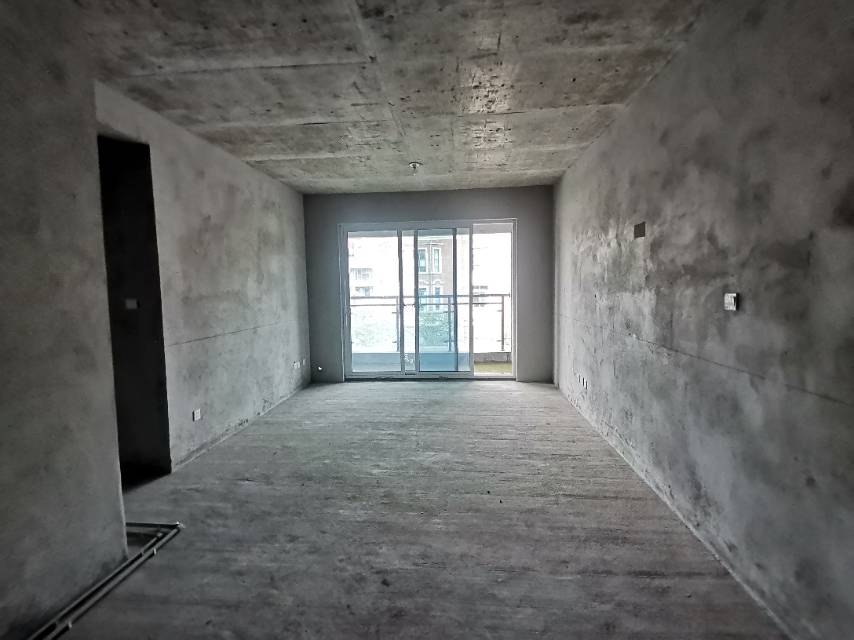 绵阳安州区 东辰江畔悦府 洋房三室 看房方便 价格可谈 绵阳二手房