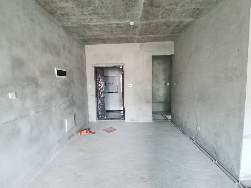 绵阳安州区 东辰江畔悦府 洋房三室 看房方便 价格可谈 绵阳二手房