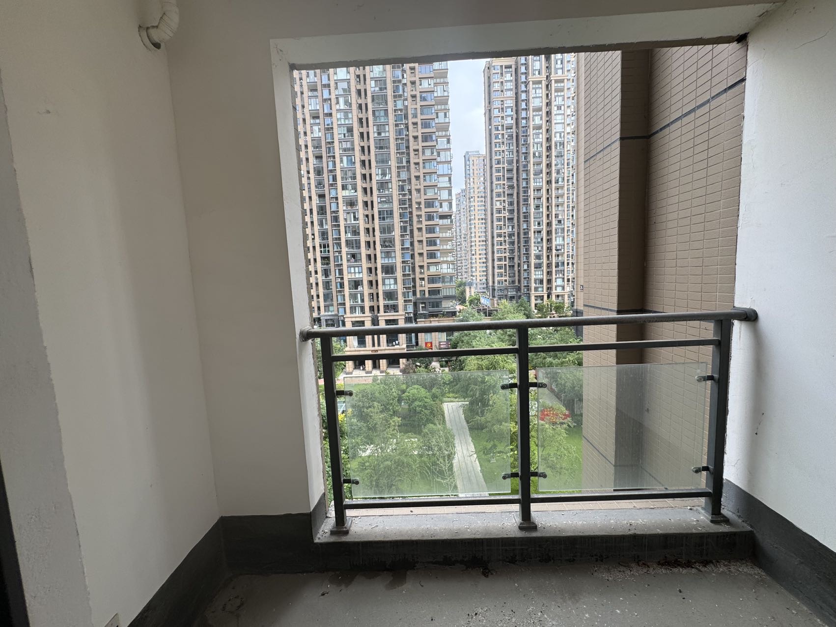 绵阳海赋3️⃣期楼王户型看中庭五房安静舒适 绵阳二手房