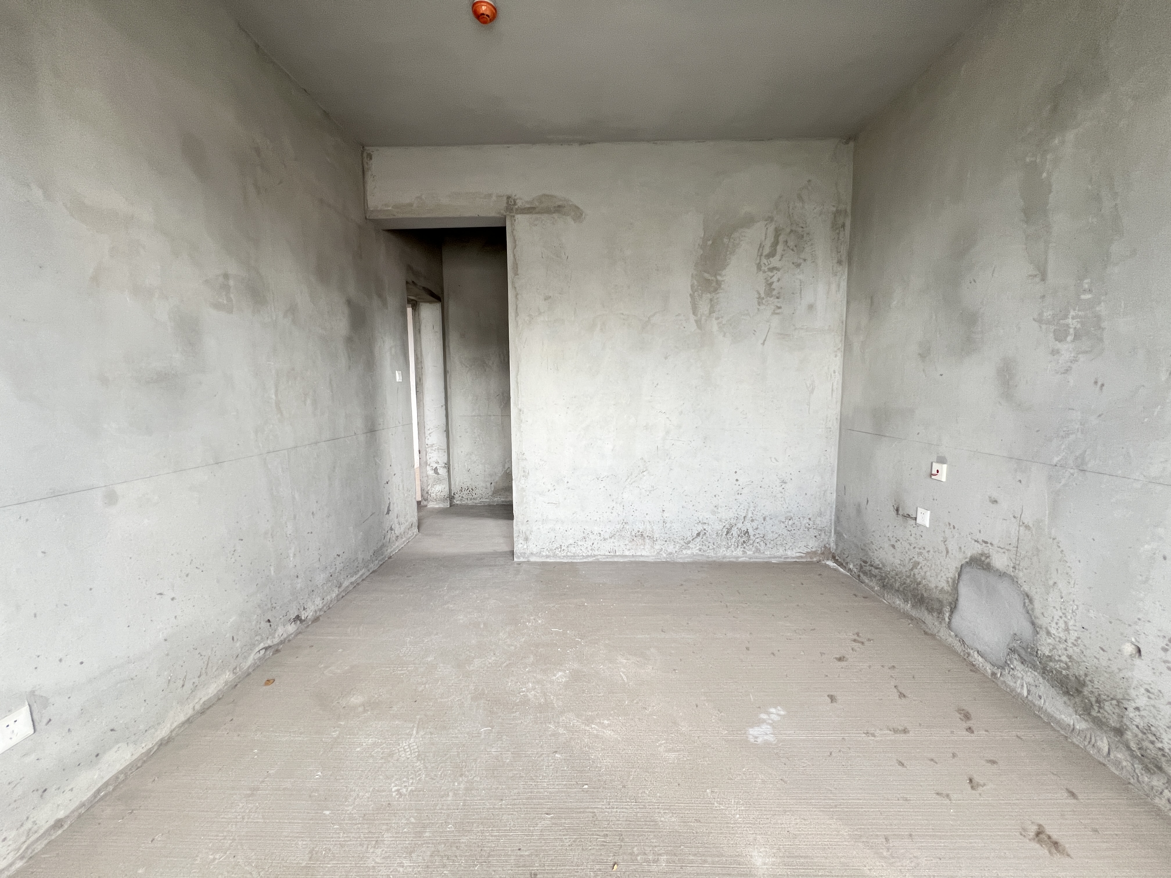 绵阳凤栖幸福南庭，3室2厅2卫，117㎡，售价75万 绵阳二手房
