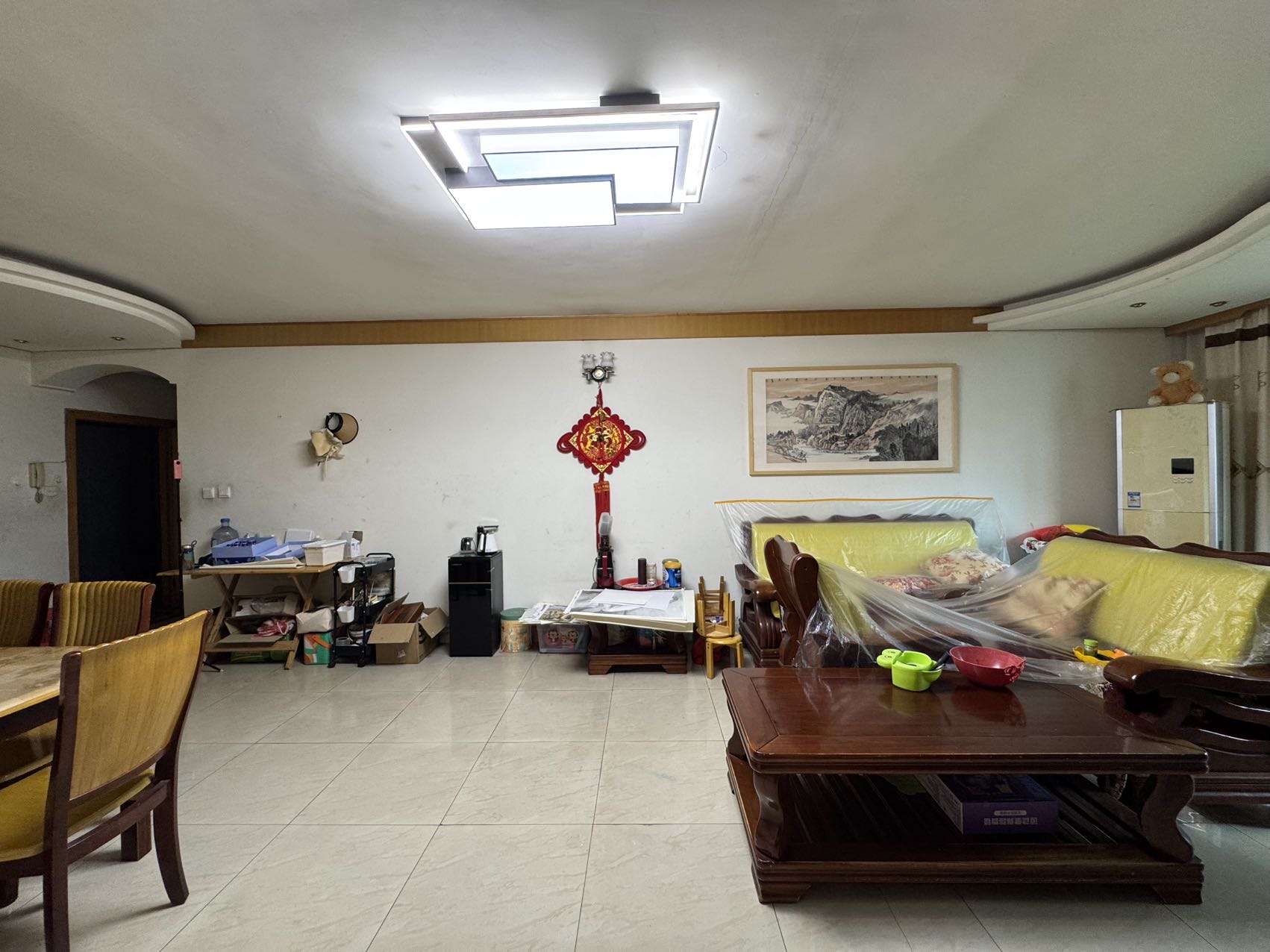 绵阳富临阳光城，3室2厅2卫，130㎡，简装，售价65万 绵阳二手房